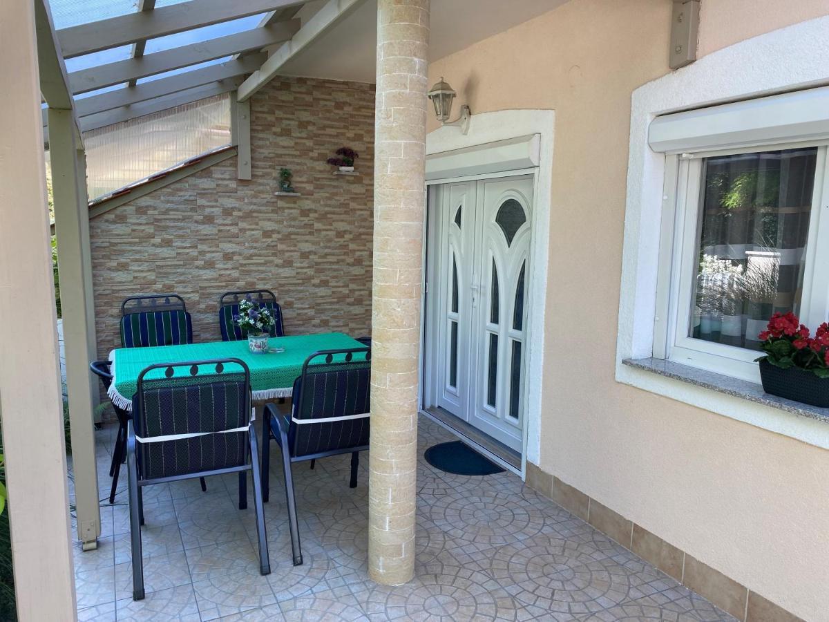 Sommer Ferienhaus Balatonszarszo Eksteriør bilde
